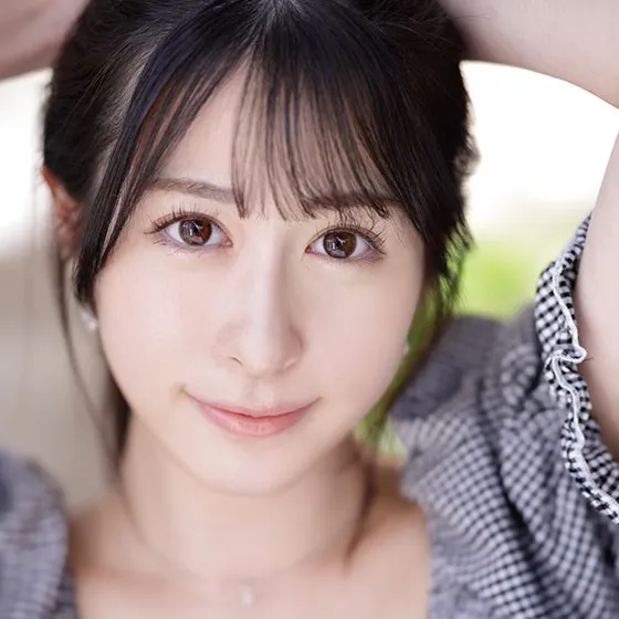 最近更新《白塔之下》在线观看